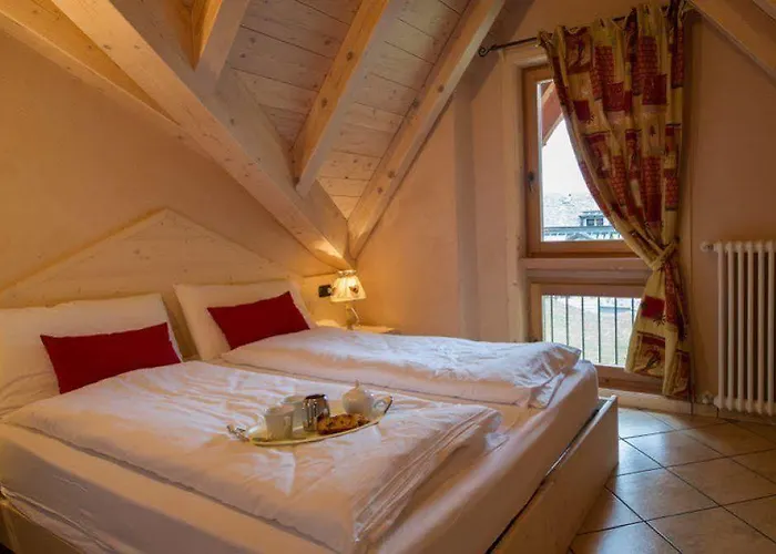 アパート La Rugiada